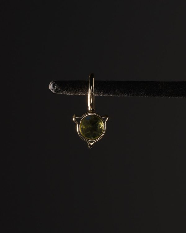 Privjesak Naos s peridotom